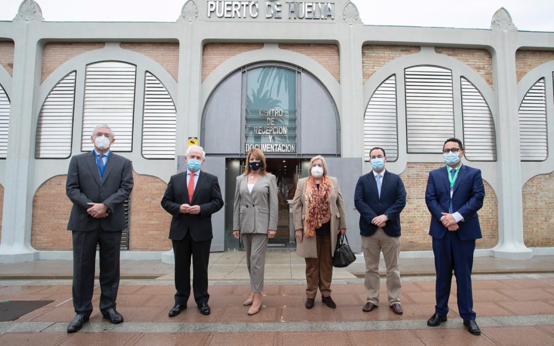 Puerto de Huelva y Consejería de Salud firmarán un protocolo para desarrollar una plataforma logística sanitaria en Huelva