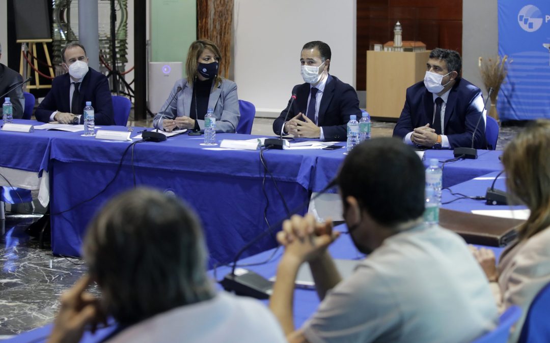 El Puerto de Huelva establece alianzas con la Junta de Andalucía para convertir a Huelva en una zona estratégica en el desarrollo de hidrógeno verde