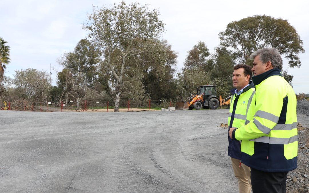 El Puerto de Huelva ejecuta a buen ritmo las obras de 139 plazas de aparcamientos en las inmediaciones del Monumento a Colón