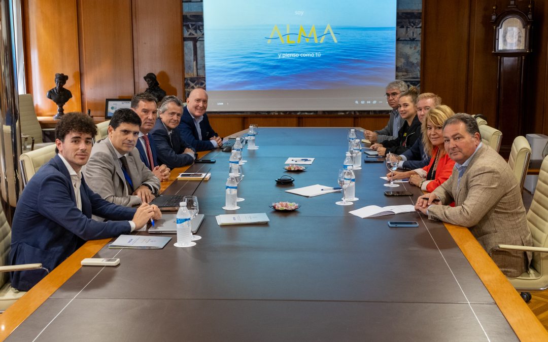 Representantes del Puerto de Huelva, la Diputación Provincial y el Ayuntamiento de Huelva se reúnen con dirigentes de la naviera Alma Cruceros