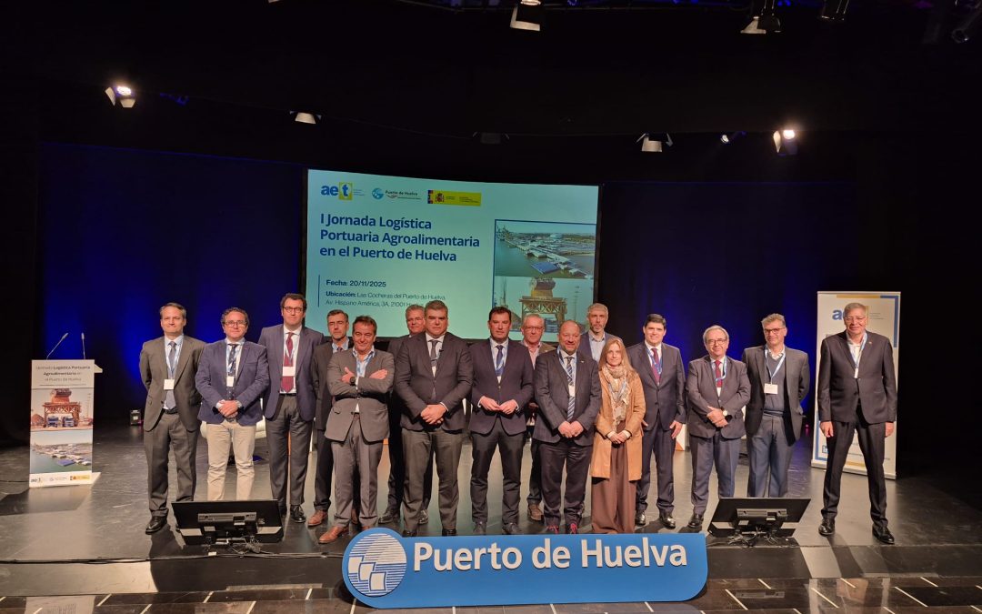 Más de un centenar de participantes asisten a la I Jornada Logística Portuaria Agroalimentaria del Puerto de Huelva